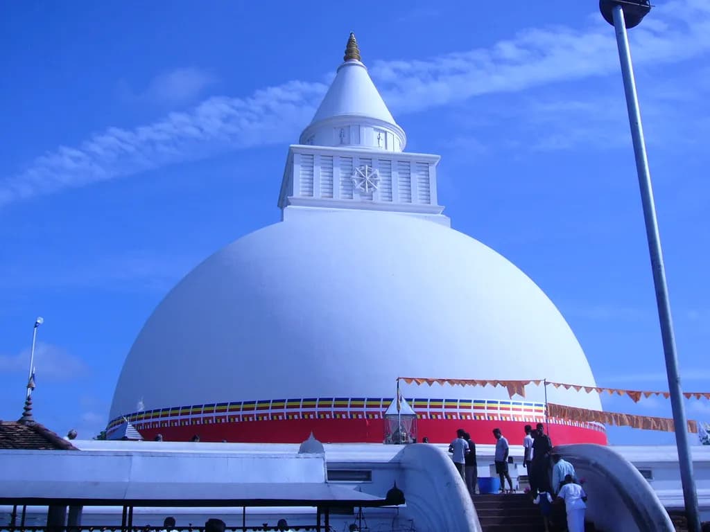 Kiriwehera Temple