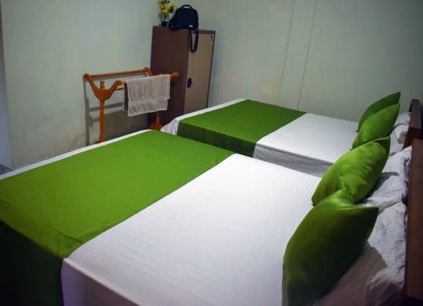Budget Double Room - Photo 3