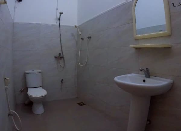 Budget Double Room - Photo 5